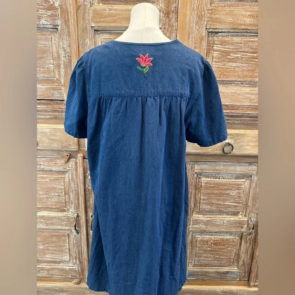 Go Softly Patio Denim House Dress Floral Embroidery Sz L full zip Cottage-core - Picture 4 of 9
